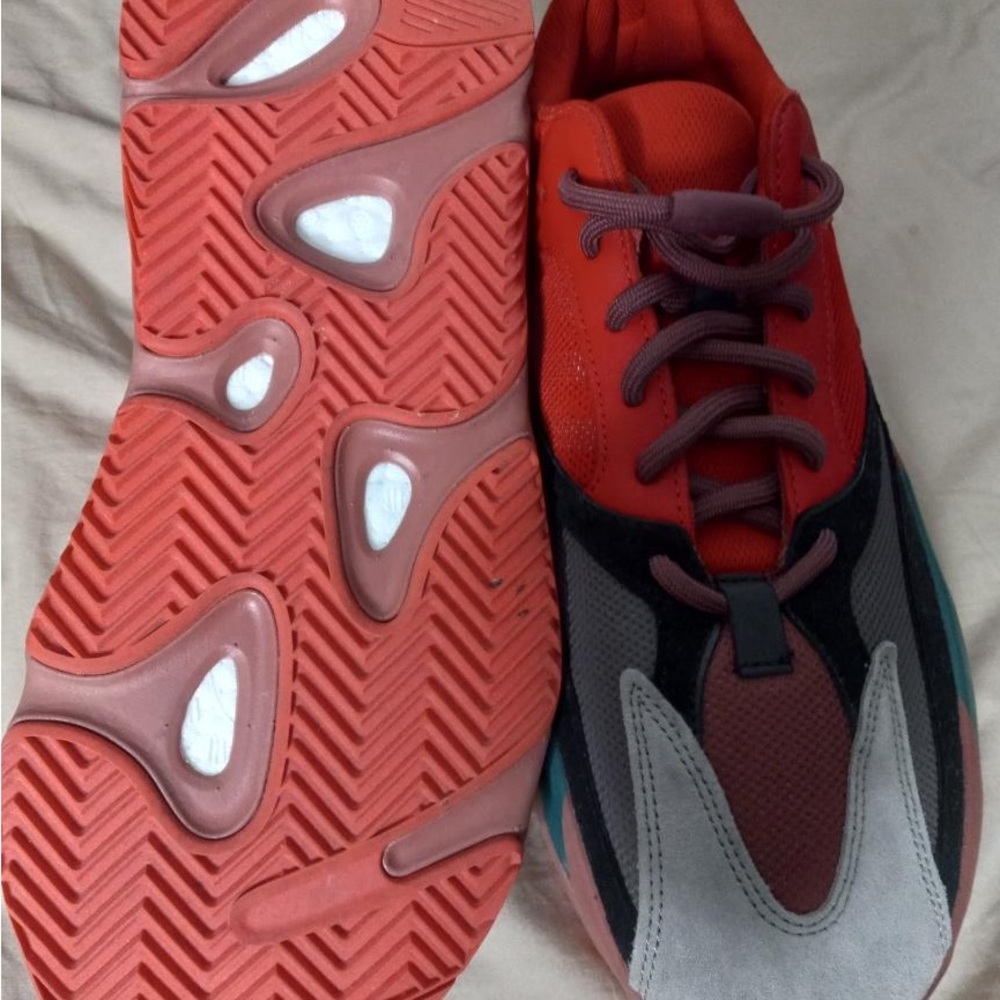 Yeezys sneakers